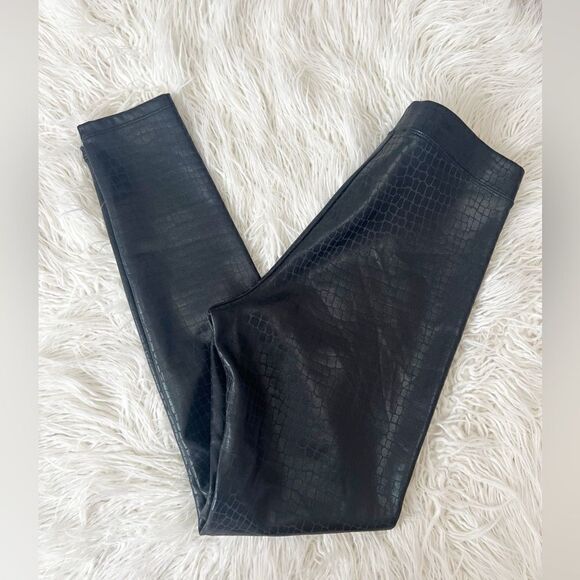 Faux Snake skin Leggings - Picture 1 of 4